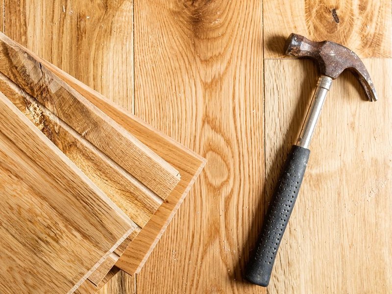 hammer on hardwood - luckysevenscarpet